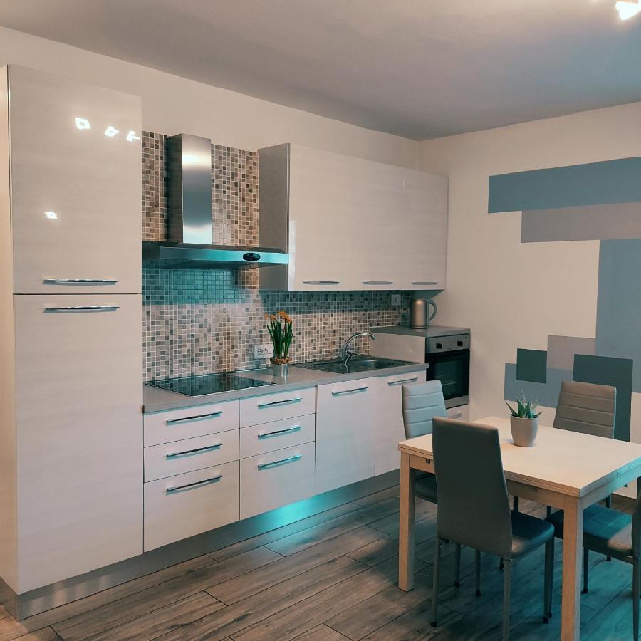 Casa Vacanze Da Marti Tirano Zewnętrze zdjęcie